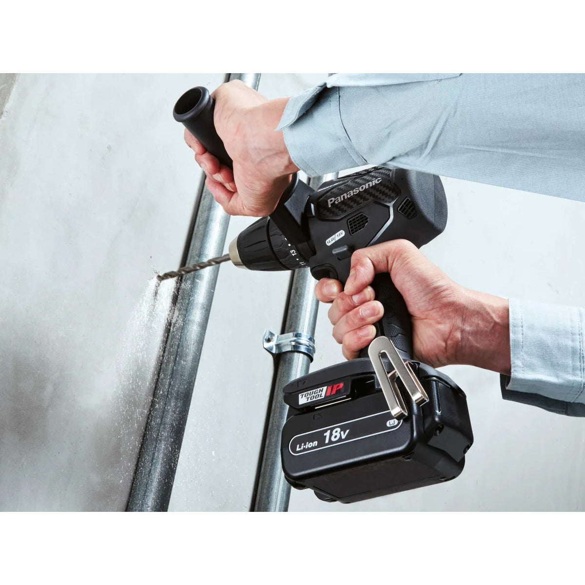 Panasonic PAN79A3PN EY79A3PN2G31 18V Smart Brushless Combi Drill Driver 2 x 3.0Ah Li-ion Batteries & Charger With Case