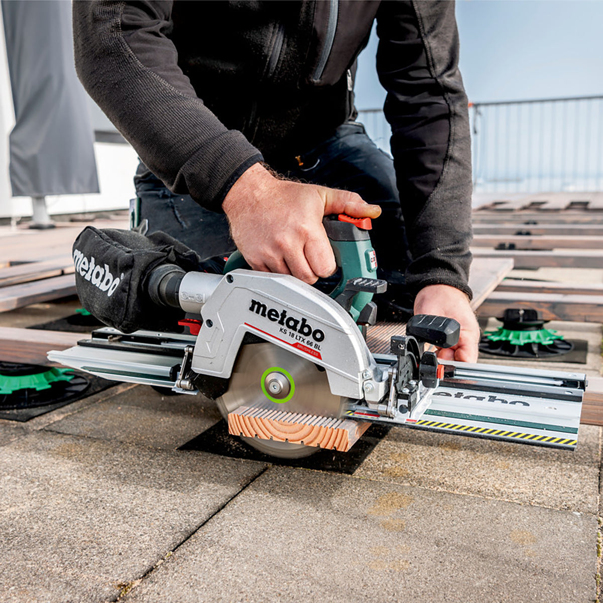 Metabo KS 18 LTX 66 BL 18V Brushless 165mm Circular Saw with 1 x 5.2Ah Battery Charger & Metabox