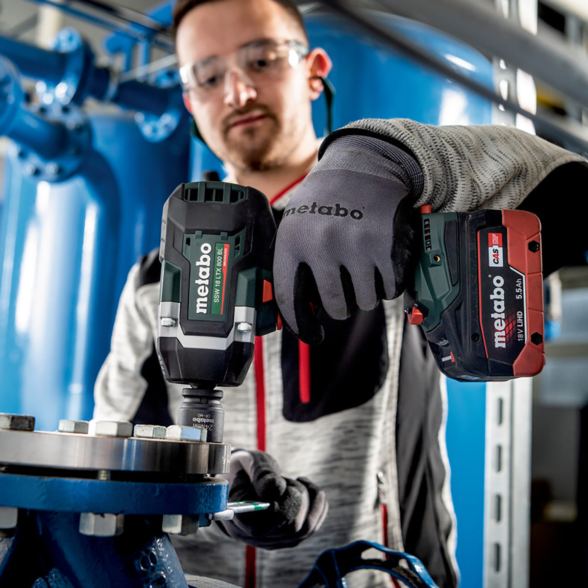 Metabo SSW 18 LTX 800 BL 18V Brushless 1/2" Impact Wrench with 1 x 4.0Ah Battery Charger & Metabox