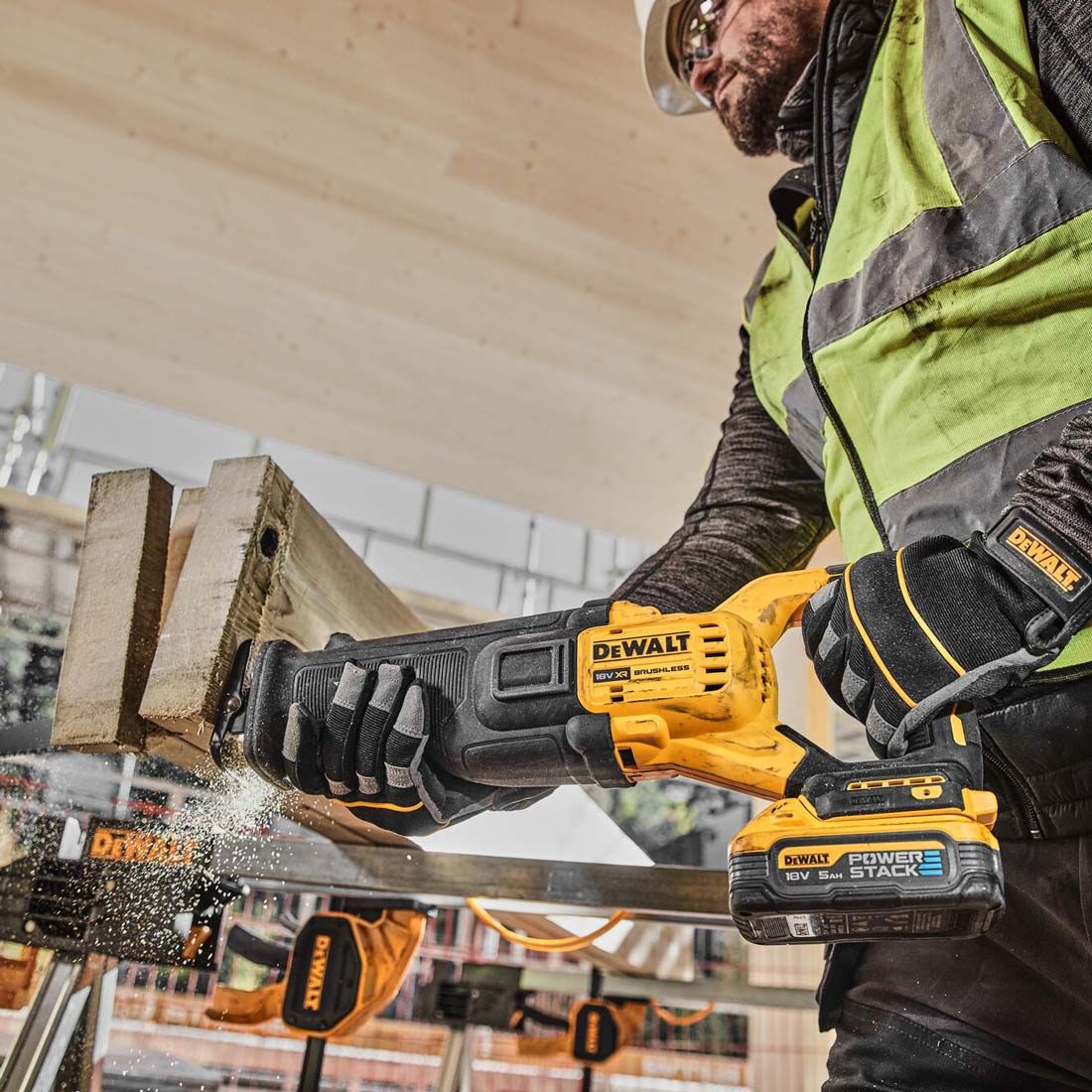 DeWalt DCS386H2T 18V XR Brushless Reciprocating Saw with 2 x 5.0Ah Powerstack Batteries Charger & Case